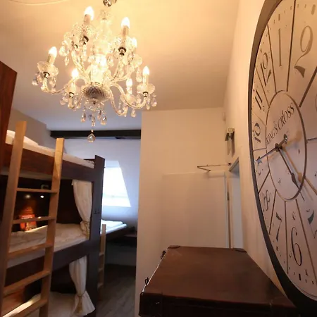 Hostel Old Kings Design *