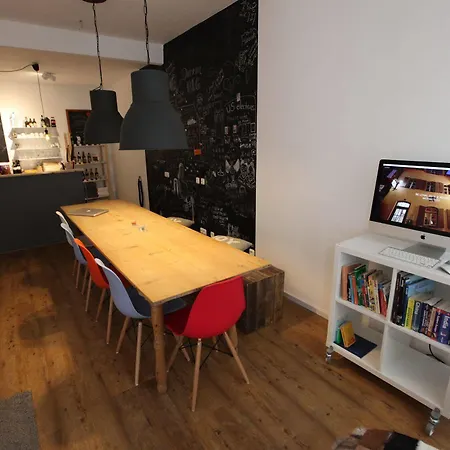 Old Kings Design Hostel