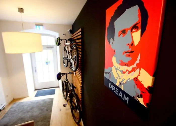 Old Kings Design Hostel *